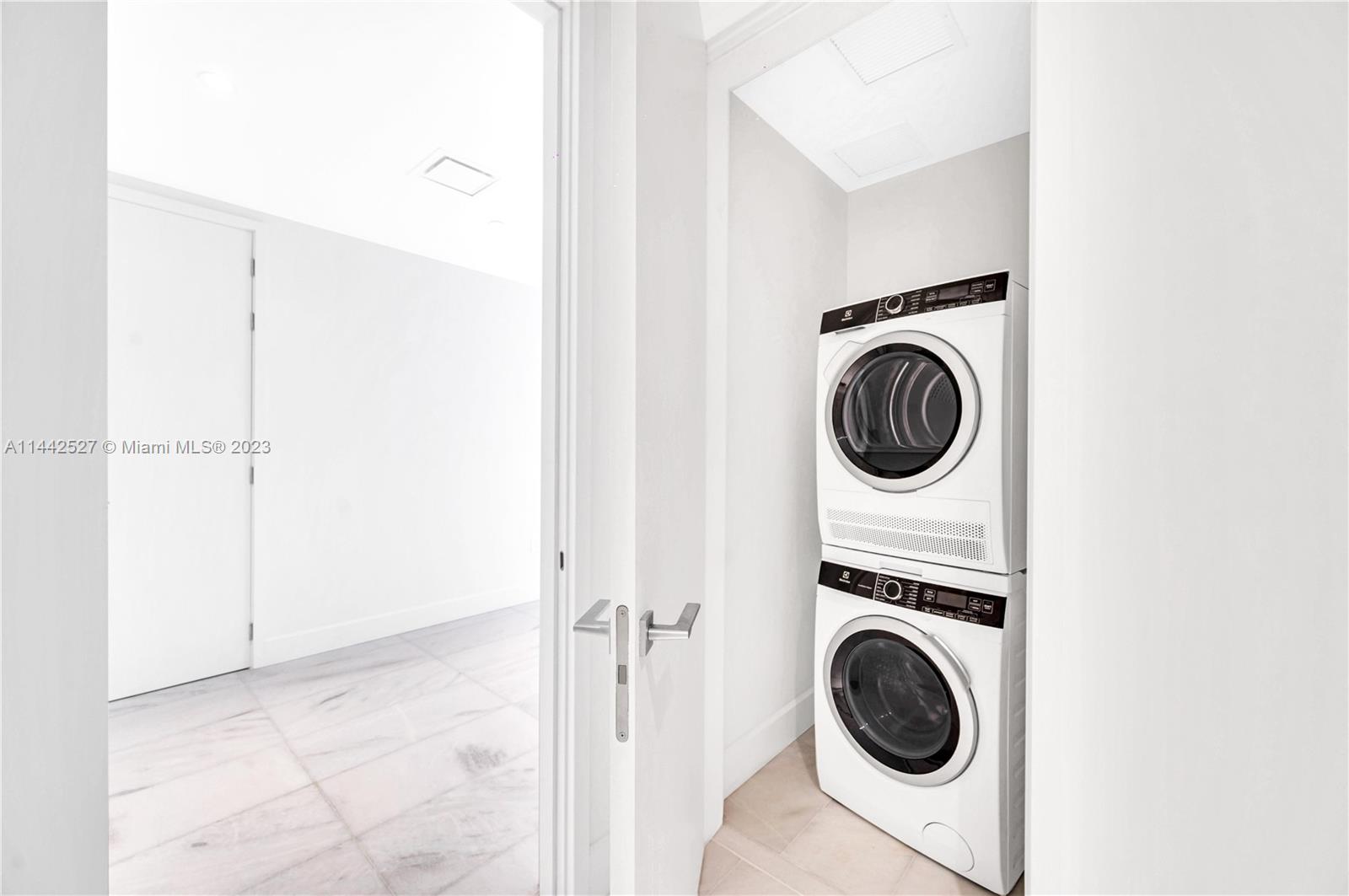 Missoni Baia - Residential