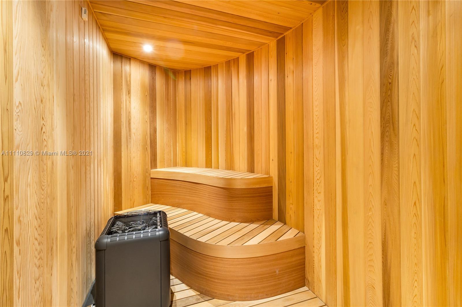 Fairchild Coconut Grove - Residential