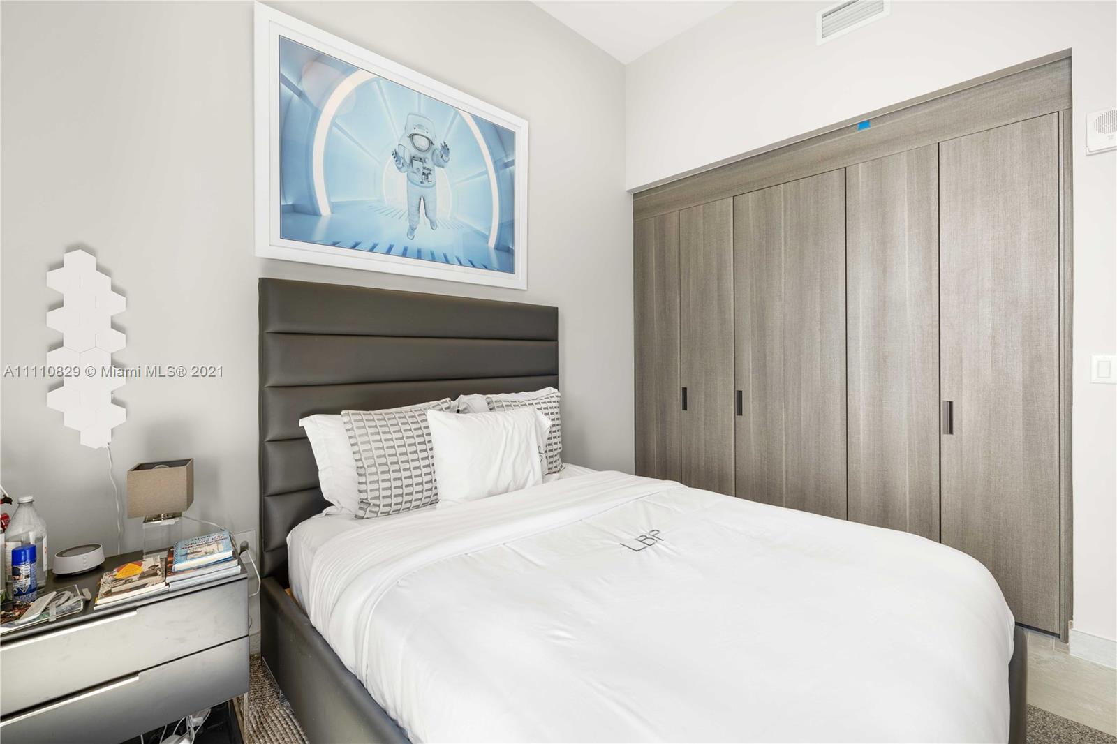 Fairchild Coconut Grove - Residential