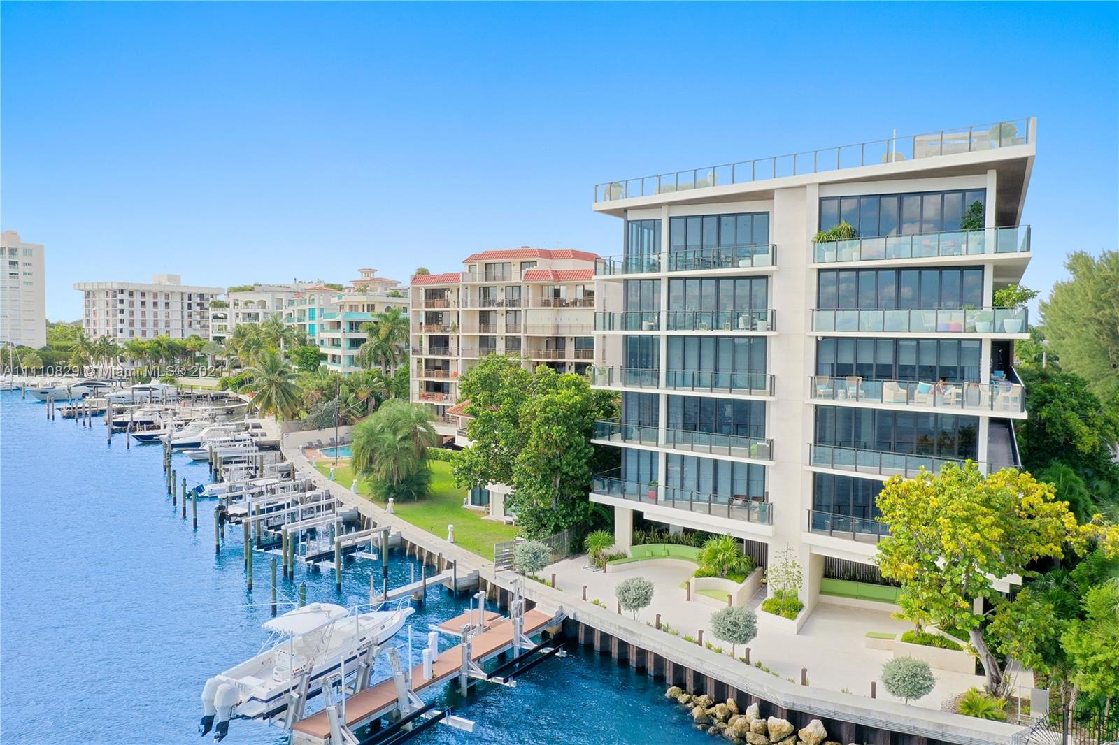 Fairchild Coconut Grove - Residential