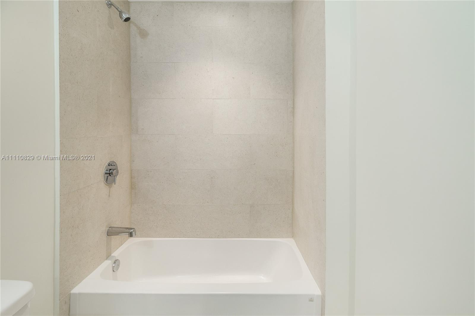 Fairchild Coconut Grove - Residential