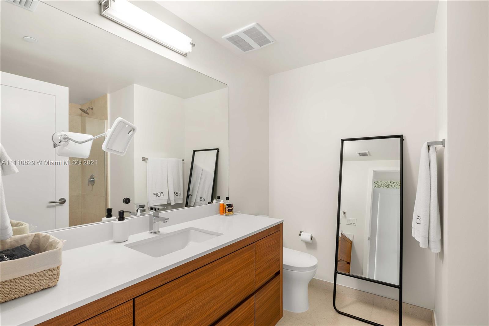 Fairchild Coconut Grove - Residential