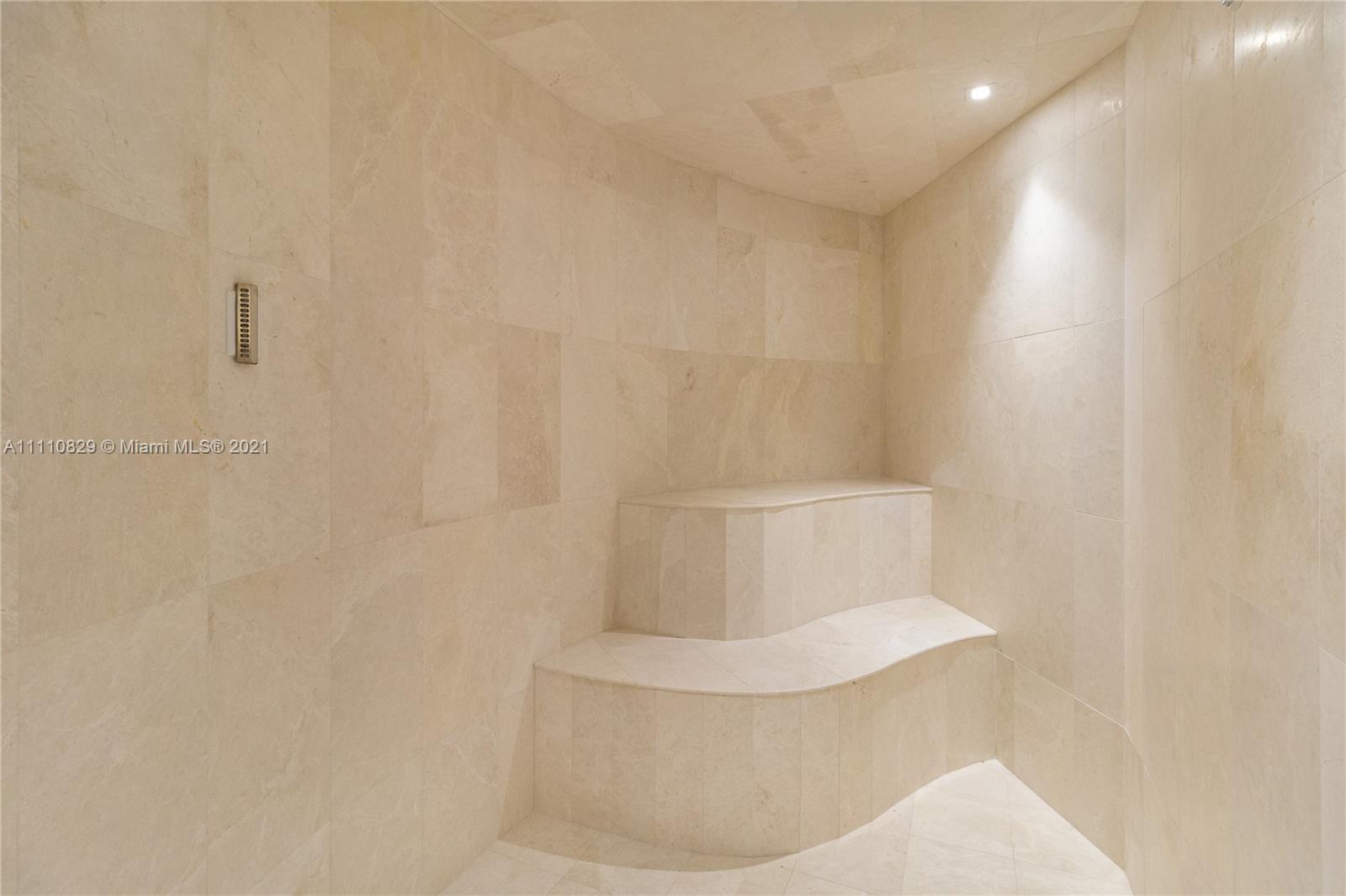 Fairchild Coconut Grove - Residential