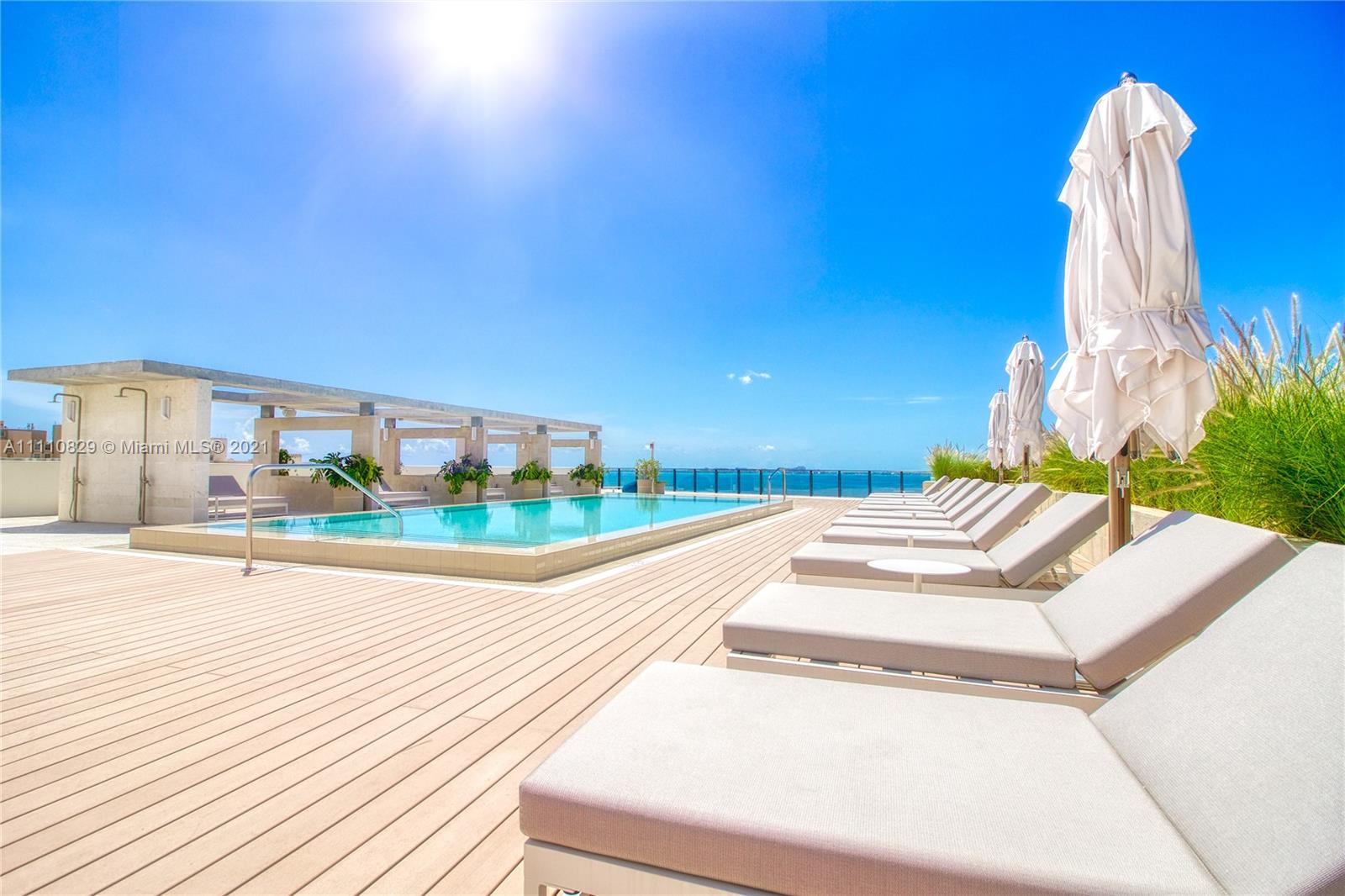 Fairchild Coconut Grove - Residential