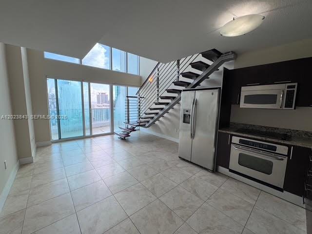 41 SE 5th St 2411