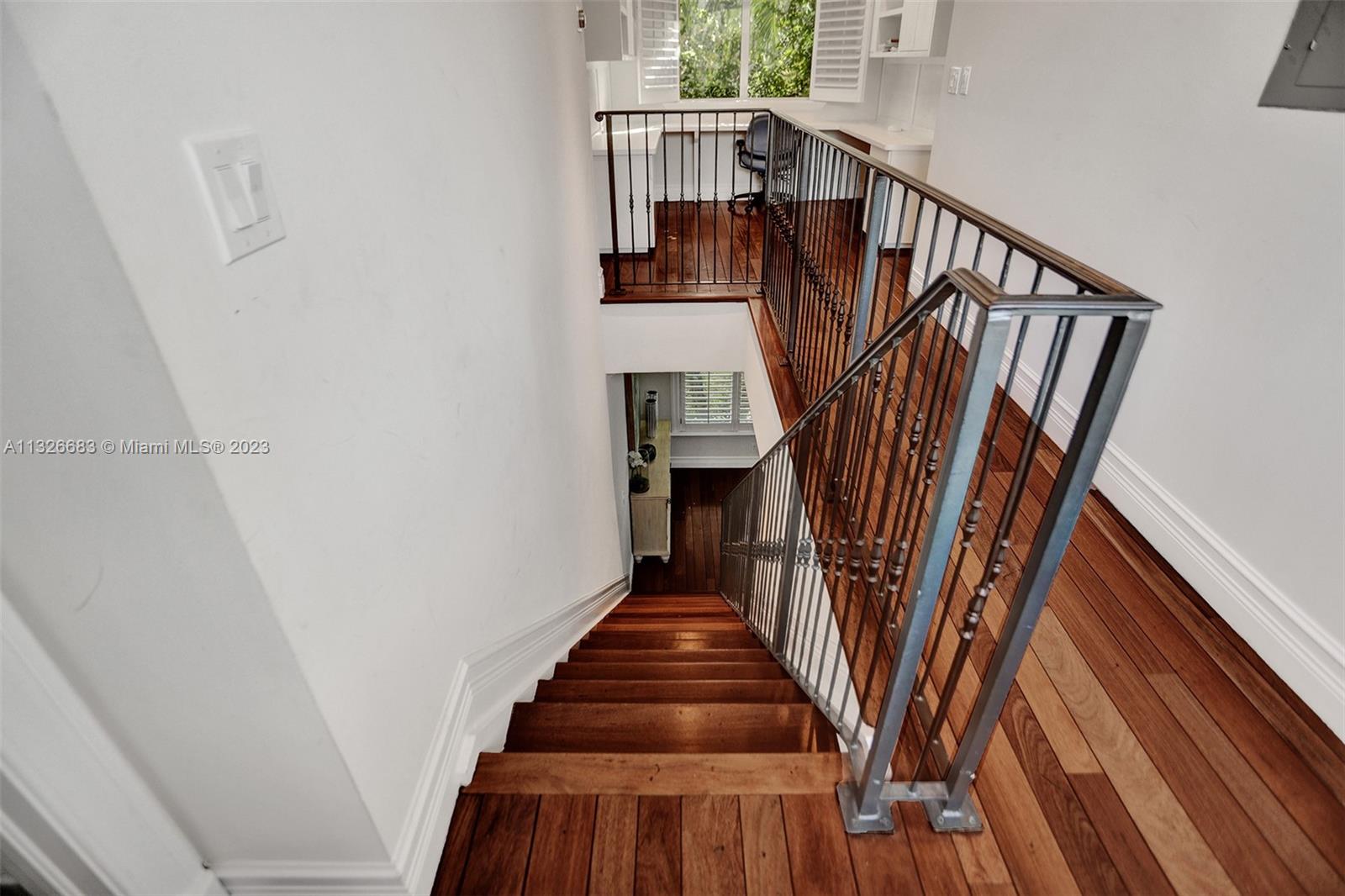 UNIVERSITY ESTATES - Residential