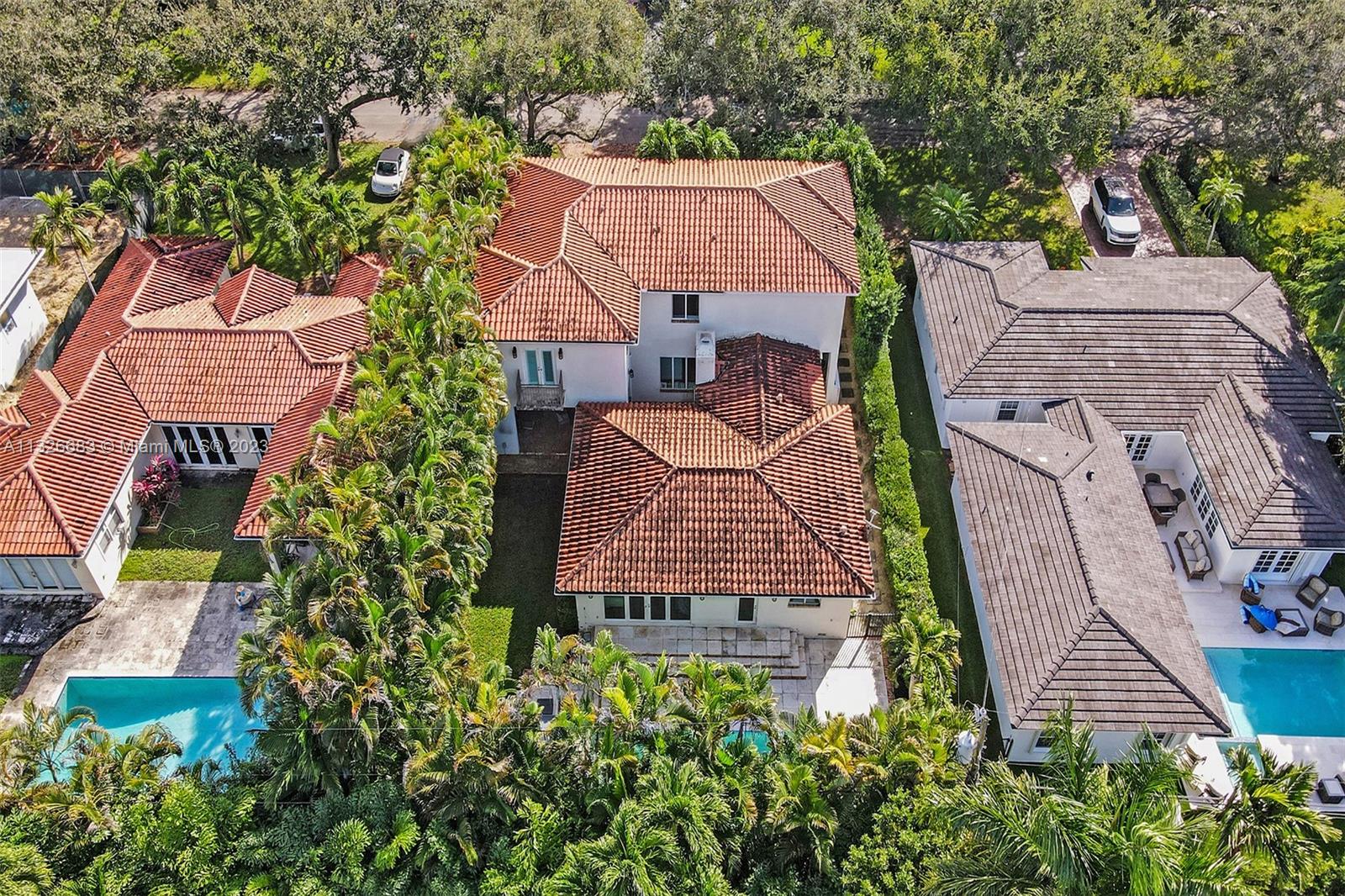 UNIVERSITY ESTATES - Residential