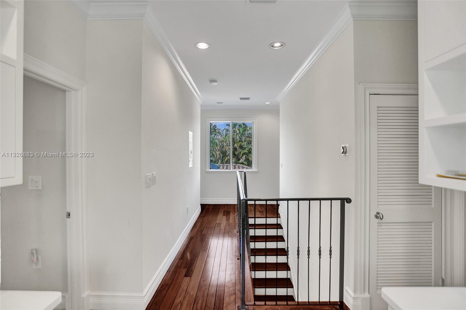 UNIVERSITY ESTATES - Residential