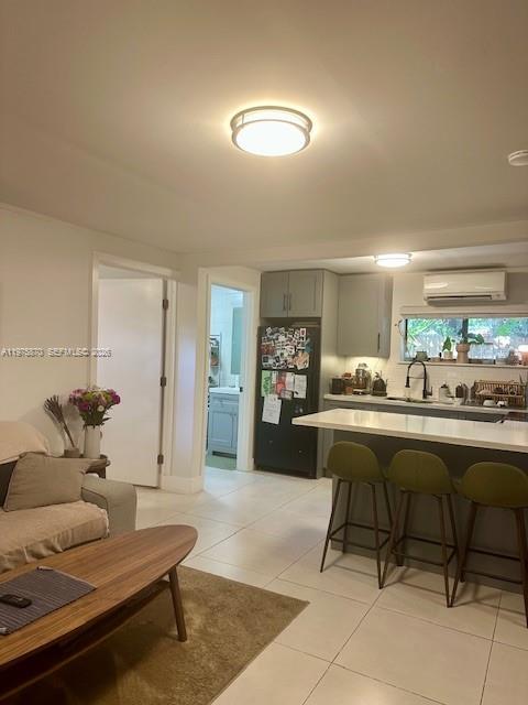 ARCH CREEKS ESTATES - Residential Lease