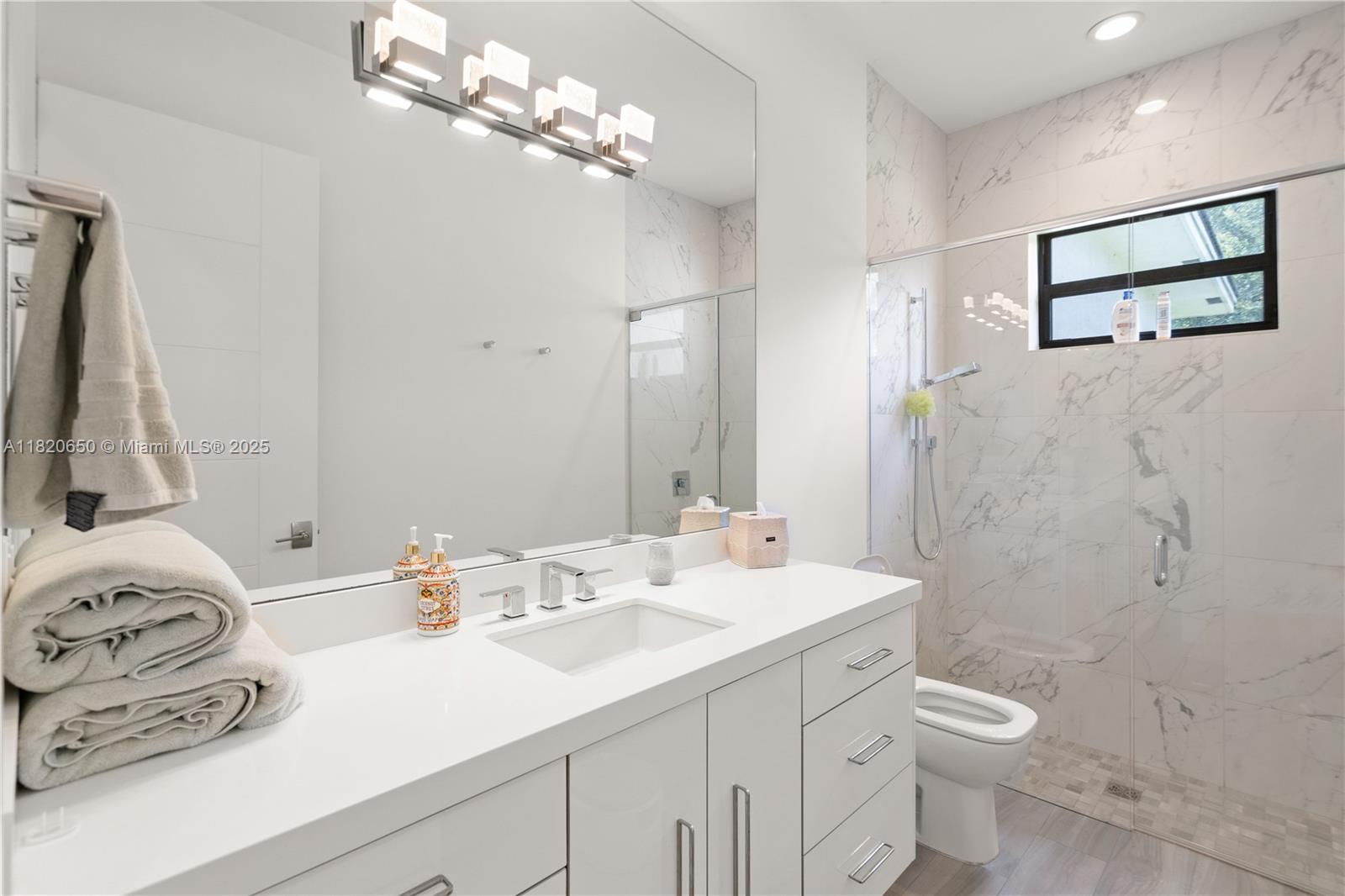CHAMBERS LAND CO SUB NW1/ - Residential