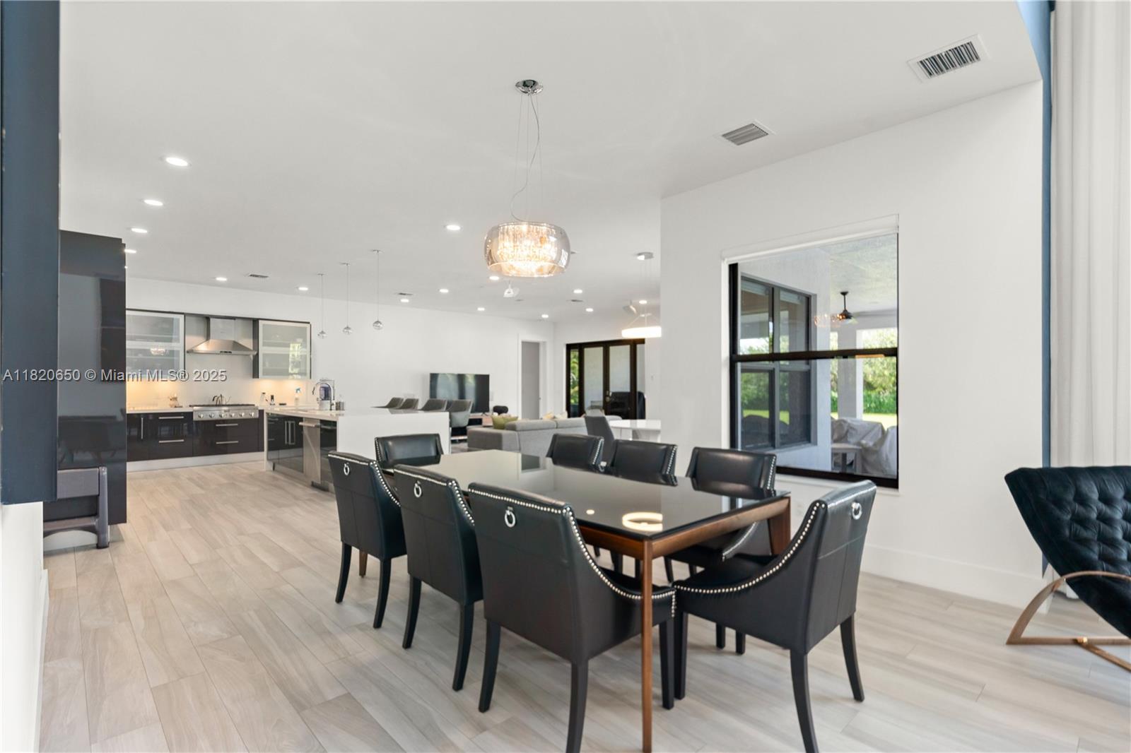 CHAMBERS LAND CO SUB NW1/ - Residential