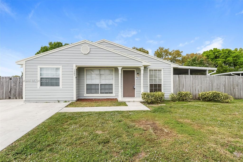 Photo of 1365 Savoyard Way, Royal Palm Beach, FL 33411 (MLS # A11406097)