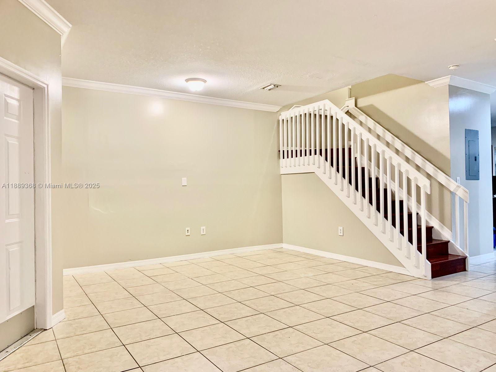 VENETIA GROVE - Residential