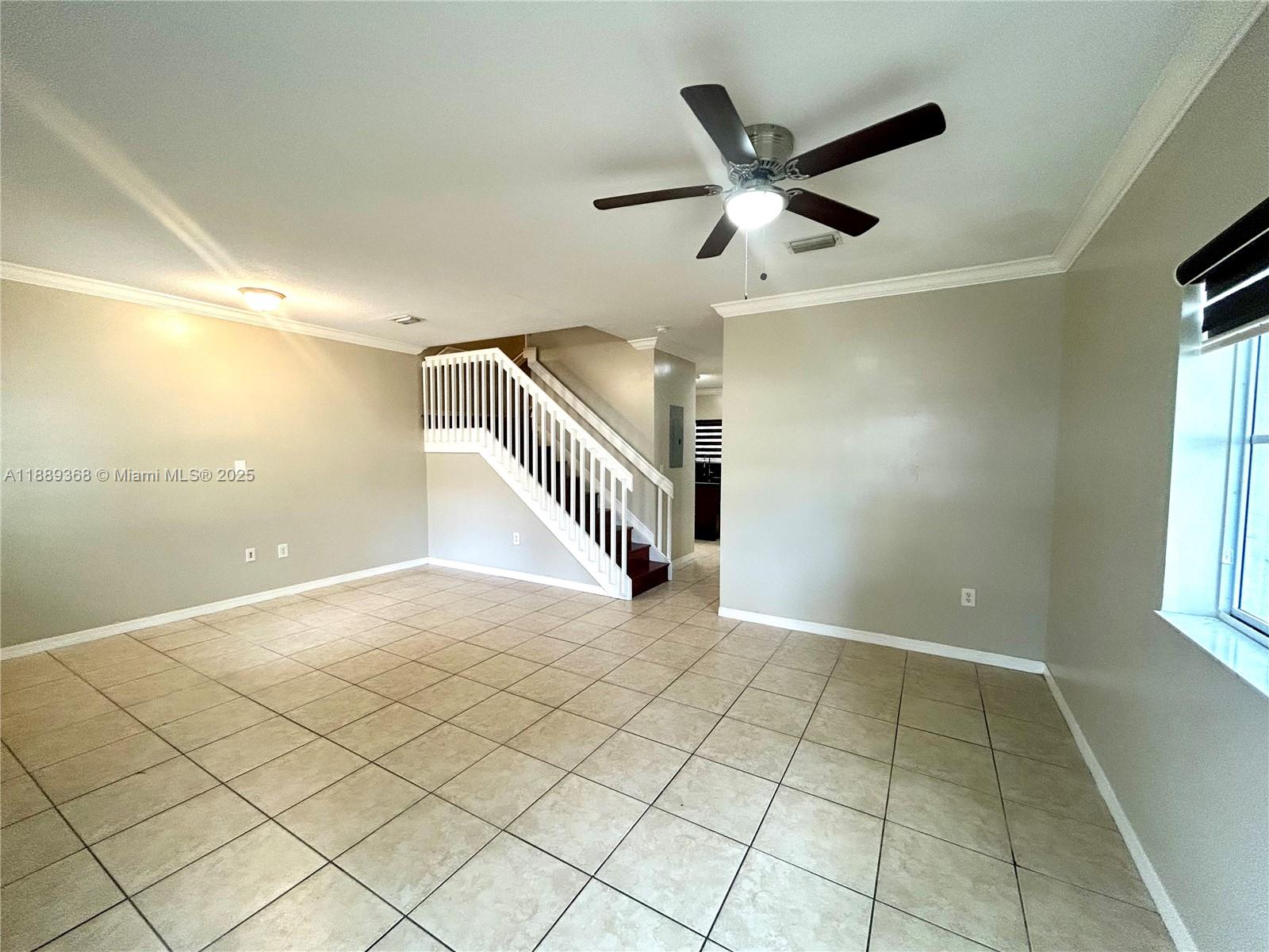 VENETIA GROVE - Residential