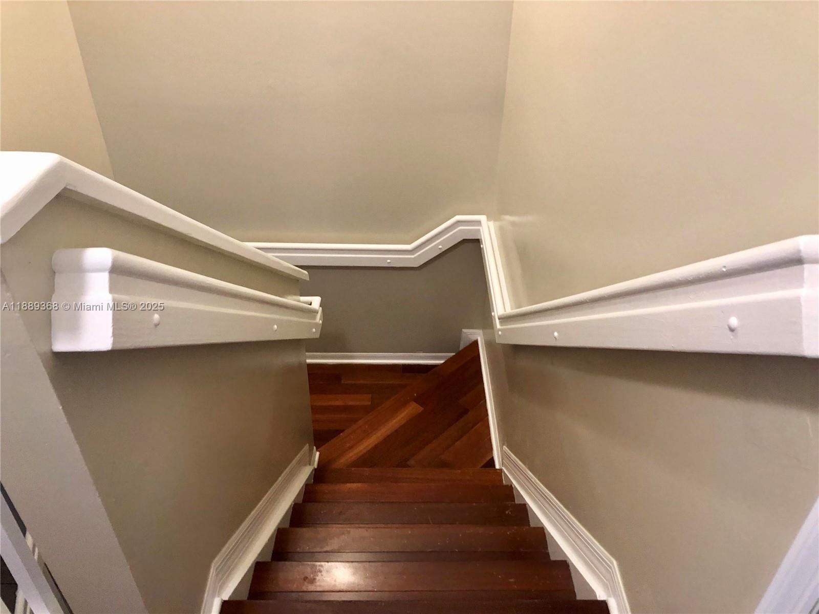VENETIA GROVE - Residential