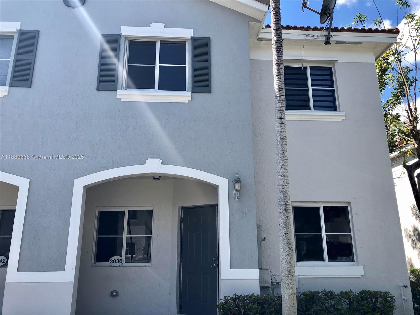VENETIA GROVE - Residential
