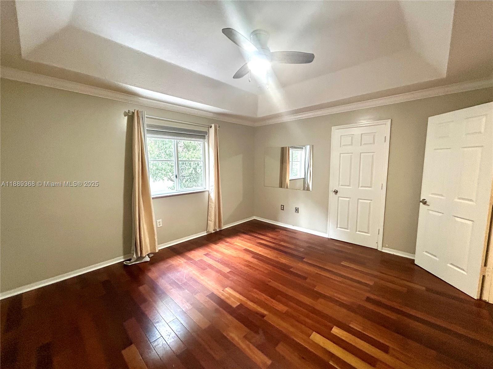 VENETIA GROVE - Residential