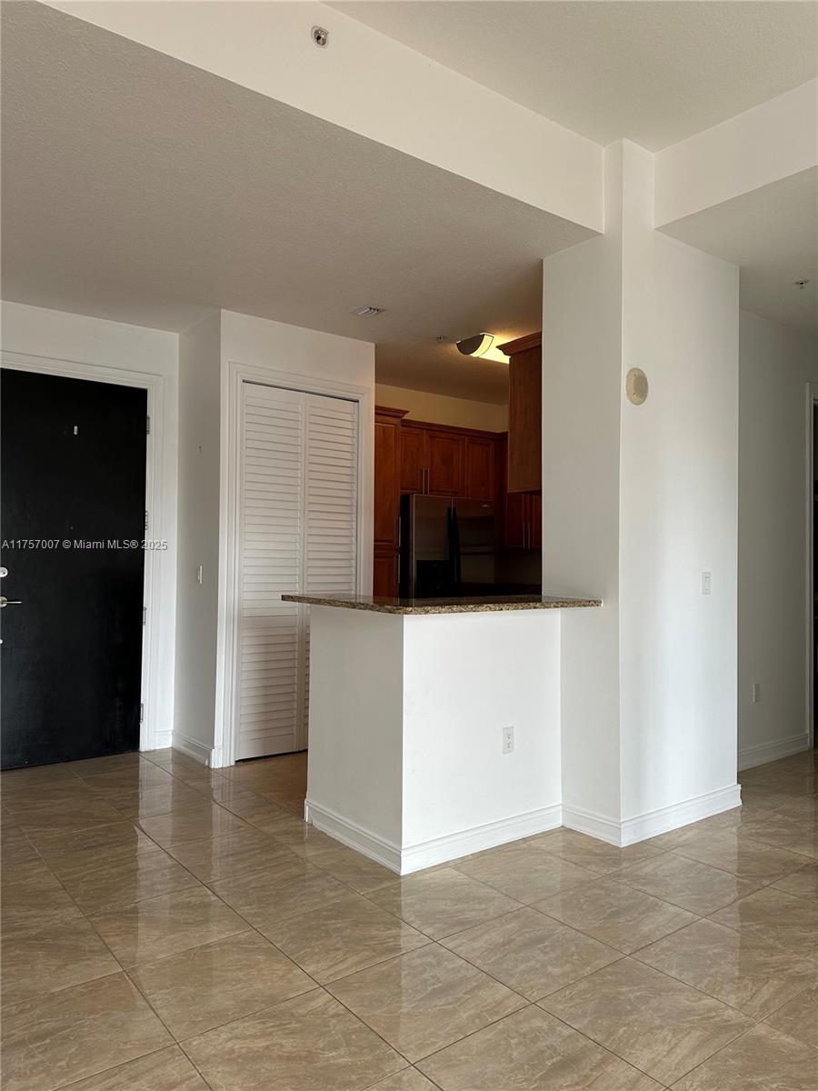 1805 PONCE DE LEON BLVD 827
