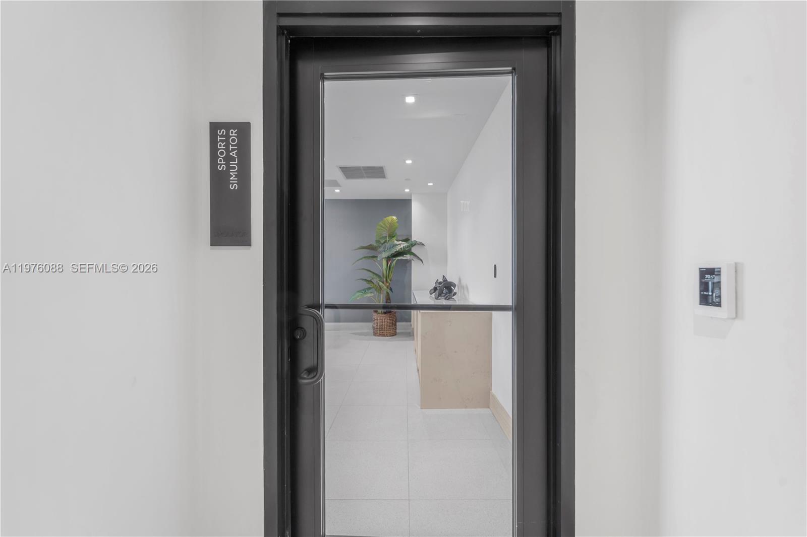 *MIAMI NORTH - Residential