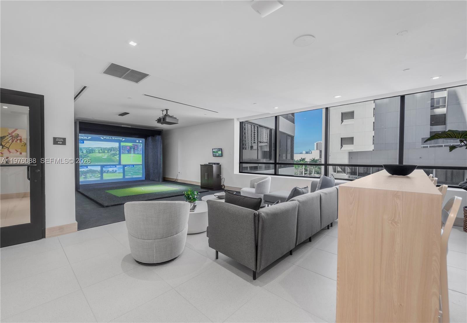 *MIAMI NORTH - Residential