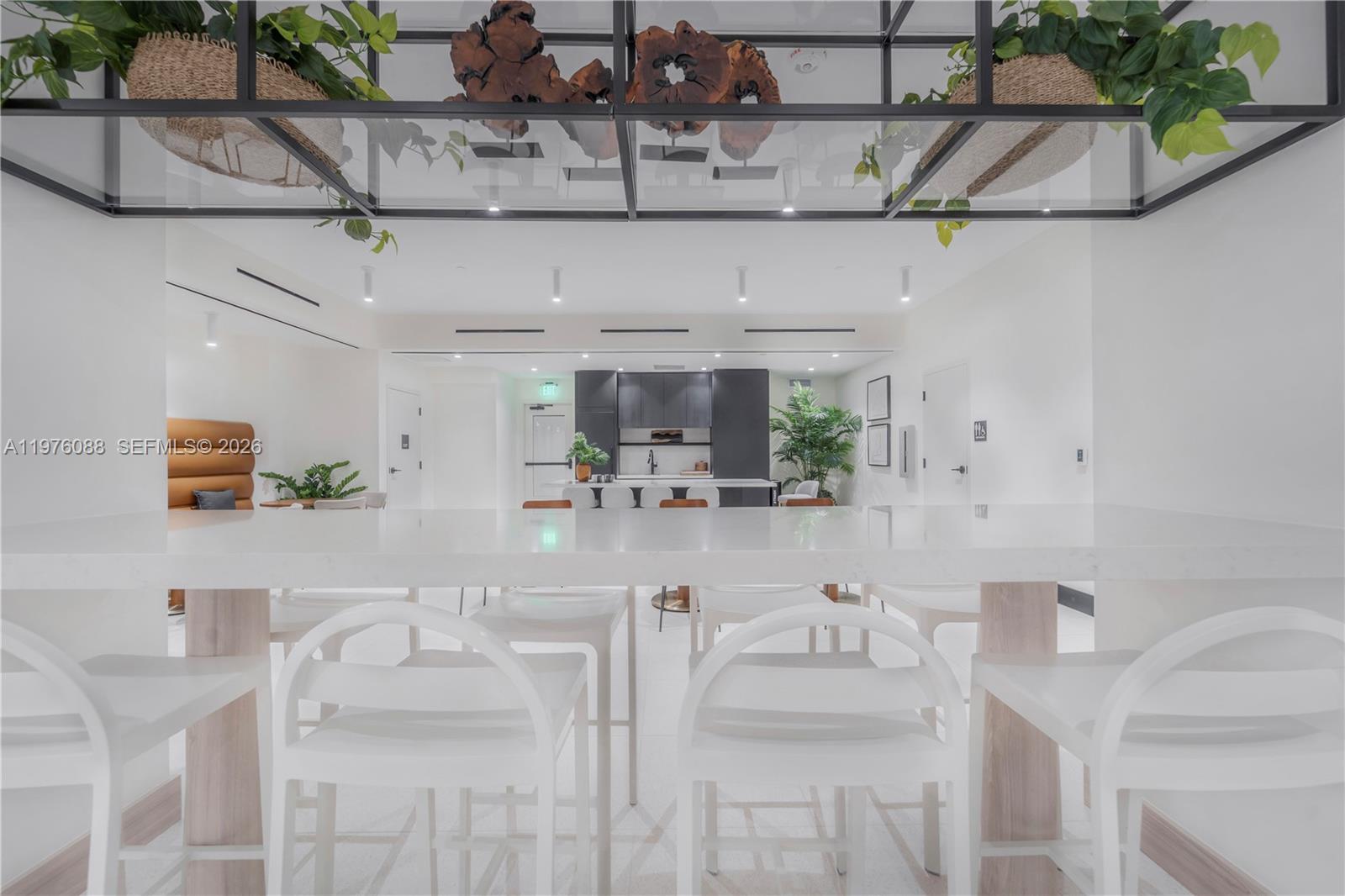 *MIAMI NORTH - Residential