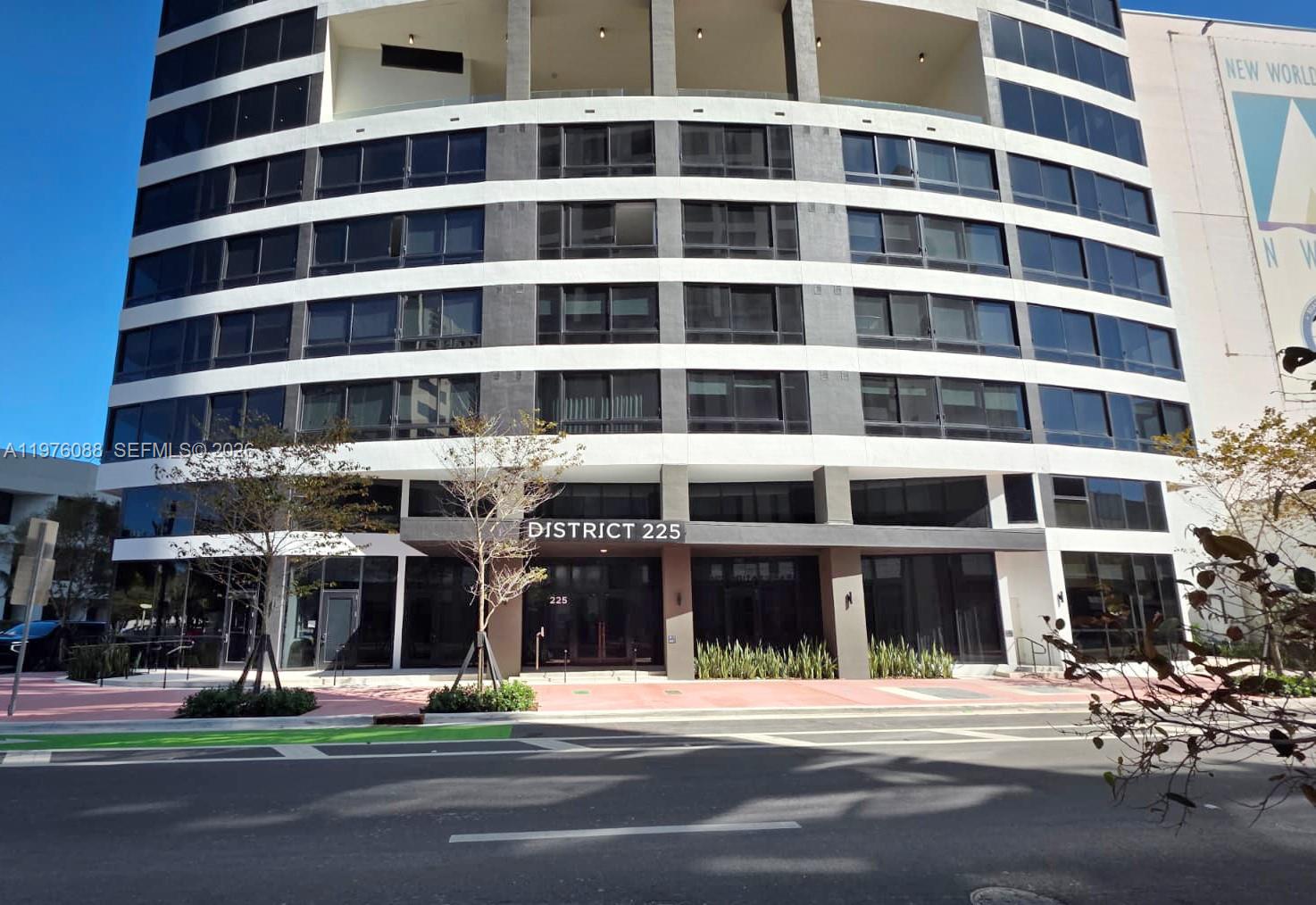 *MIAMI NORTH - Residential