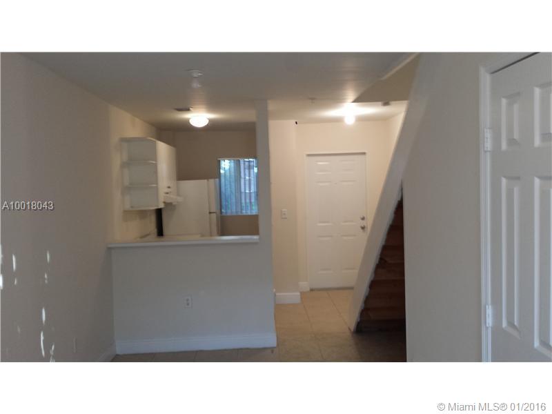 CASTELLO I CONDO - Residential Lease