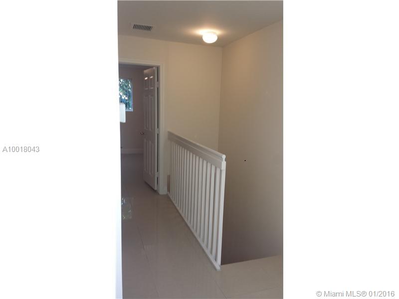 CASTELLO I CONDO - Residential Lease