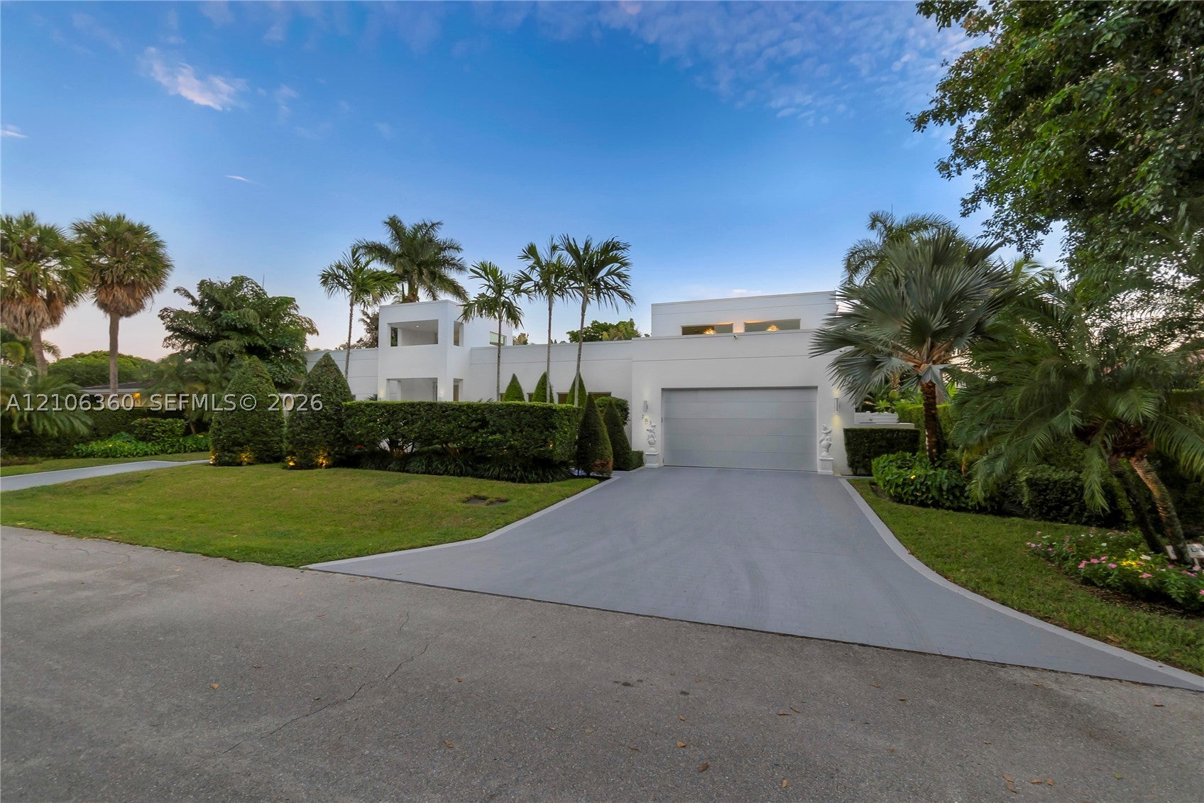 2632 NE 35th Dr