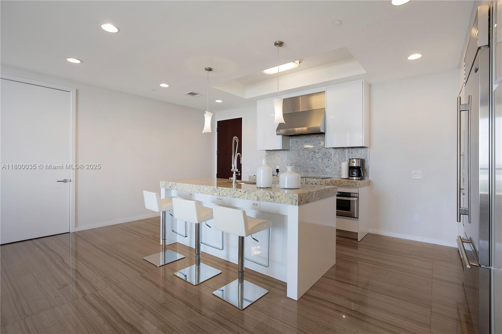 BAL HARBOUR NORTH SOUTH C - Residential