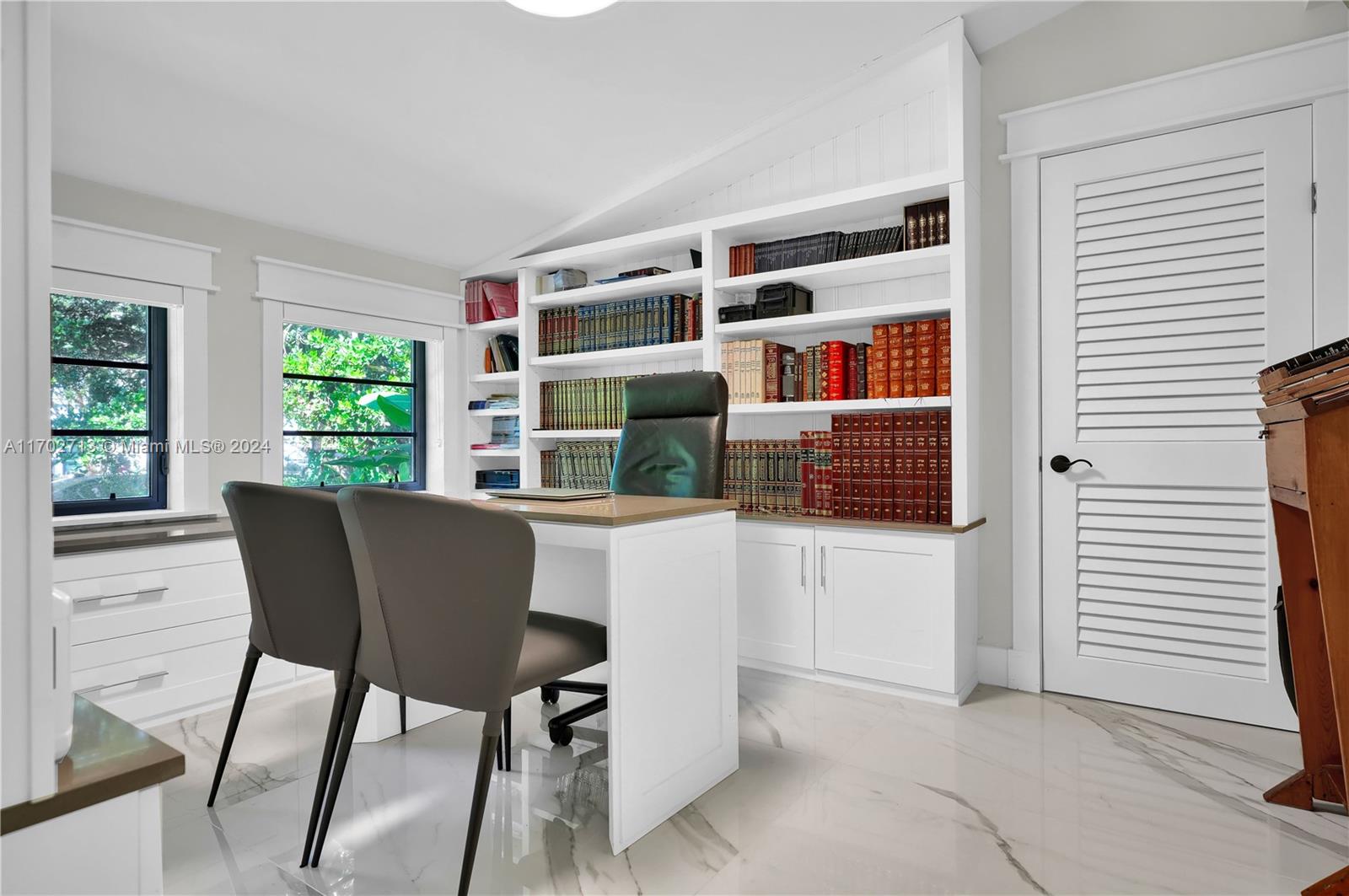 NAUTILUS EXTENSION 3RD - Residential