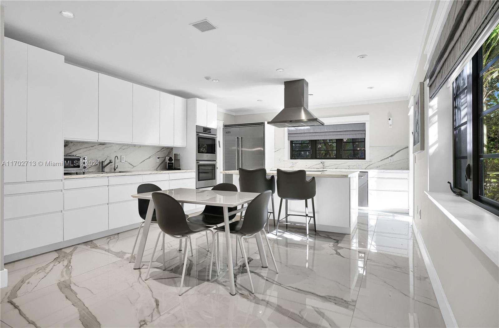 NAUTILUS EXTENSION 3RD - Residential