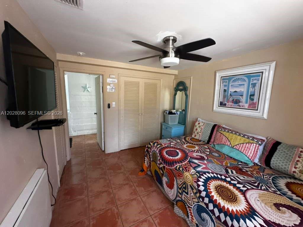 LAUDERDALE BEACH - Residential
