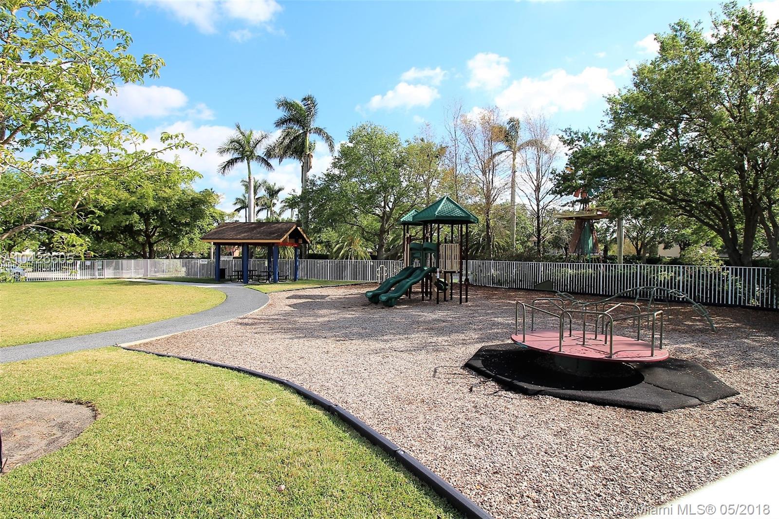 FOX RIDGE - Residential