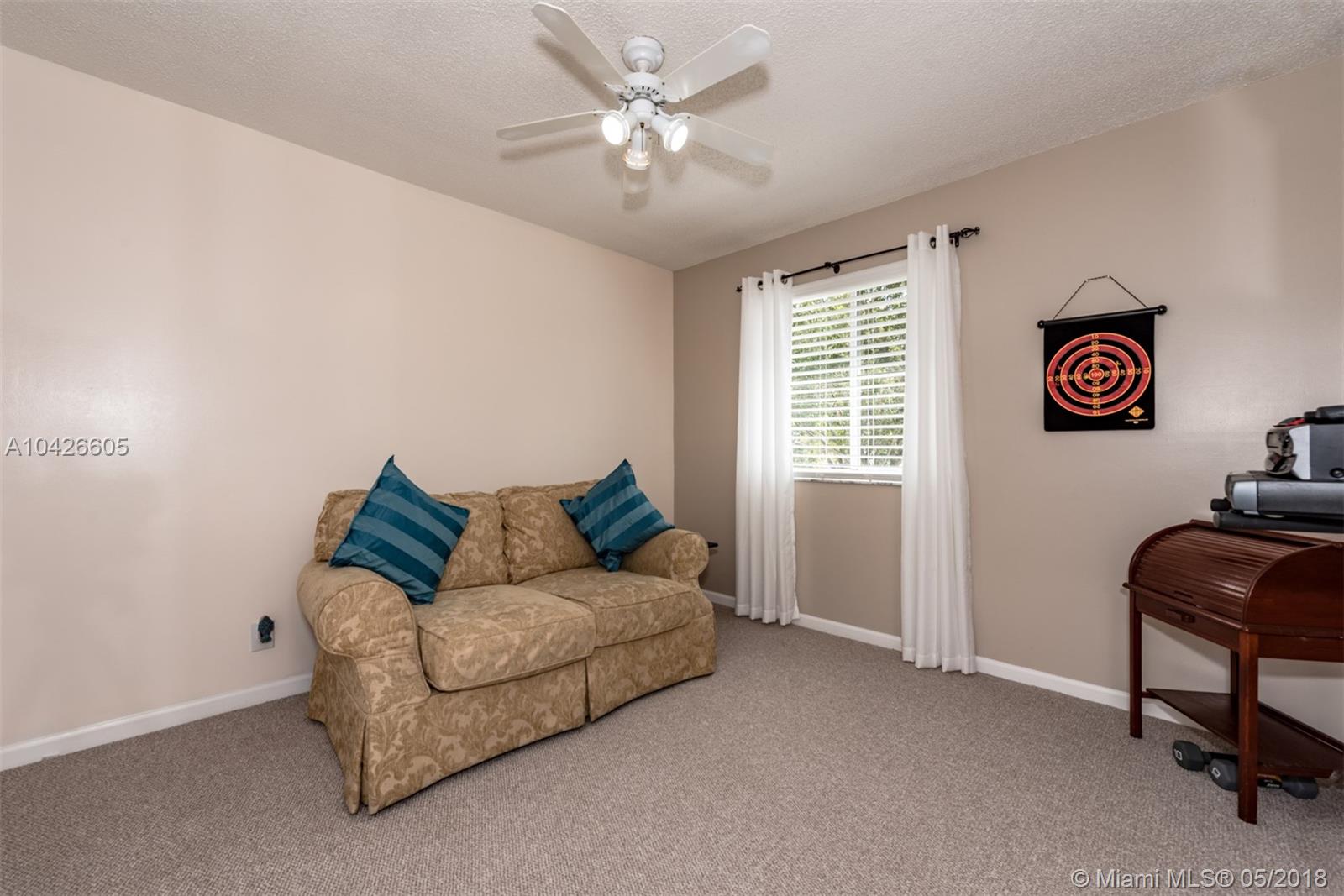 FOX RIDGE - Residential