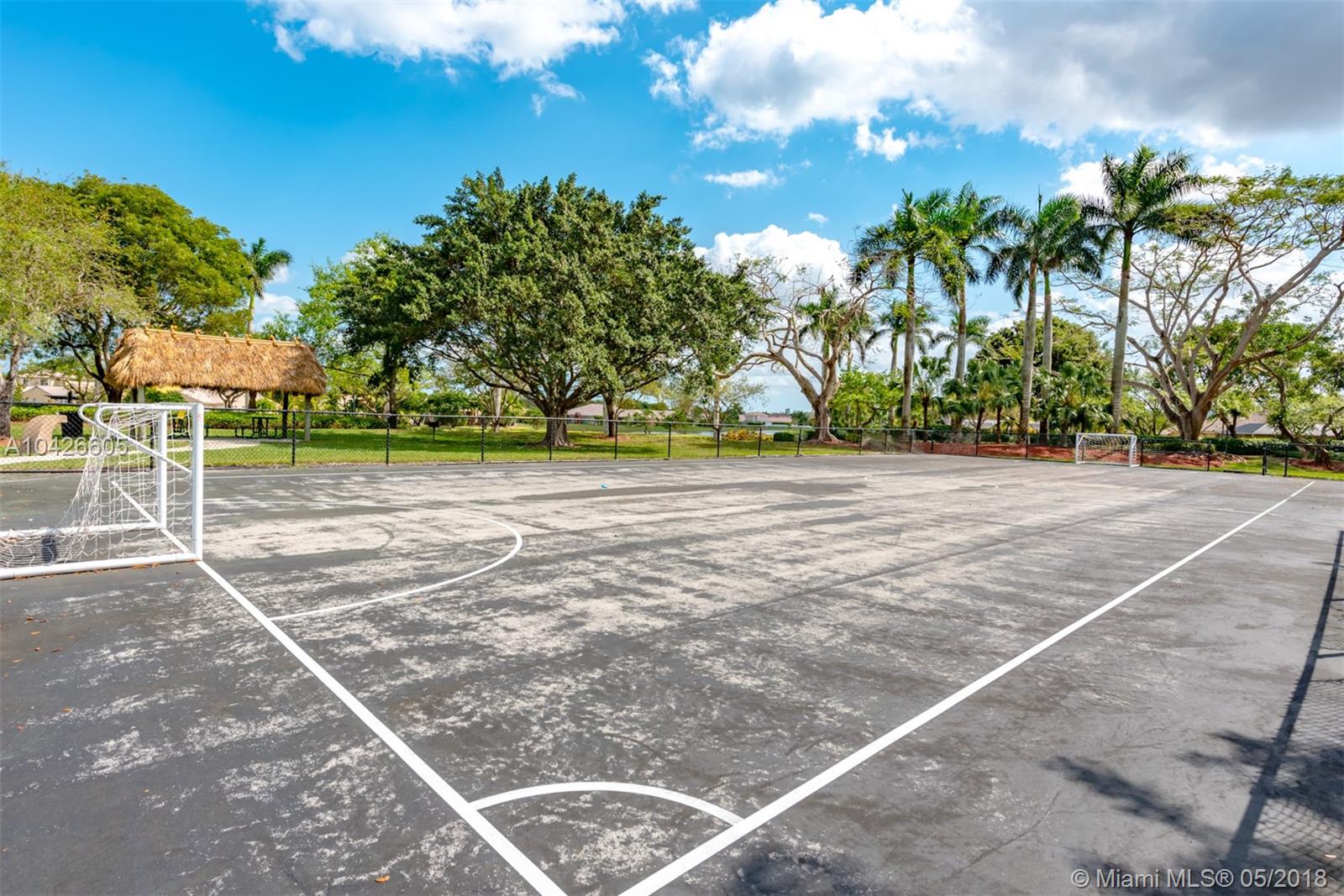 FOX RIDGE - Residential