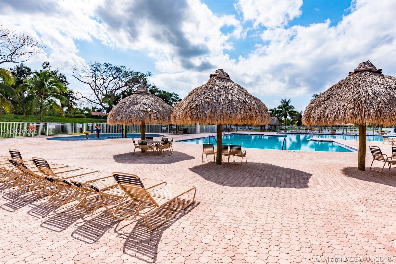 FOX RIDGE - Residential