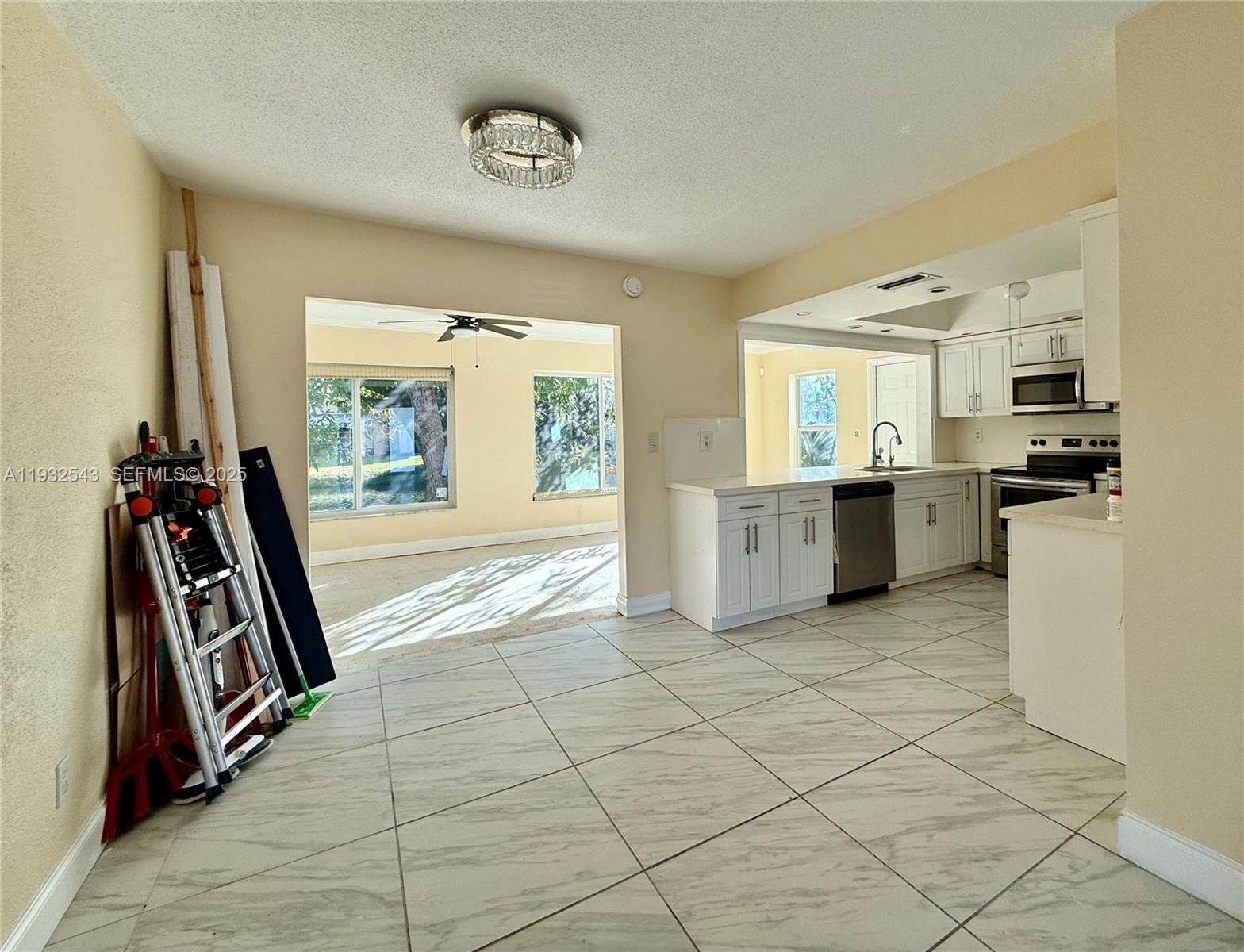 OAKLAND ESTATES 7TH SECTI - Residential