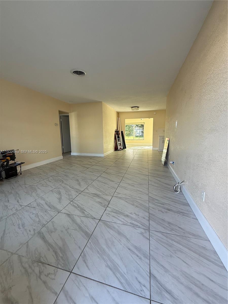 OAKLAND ESTATES 7TH SECTI - Residential