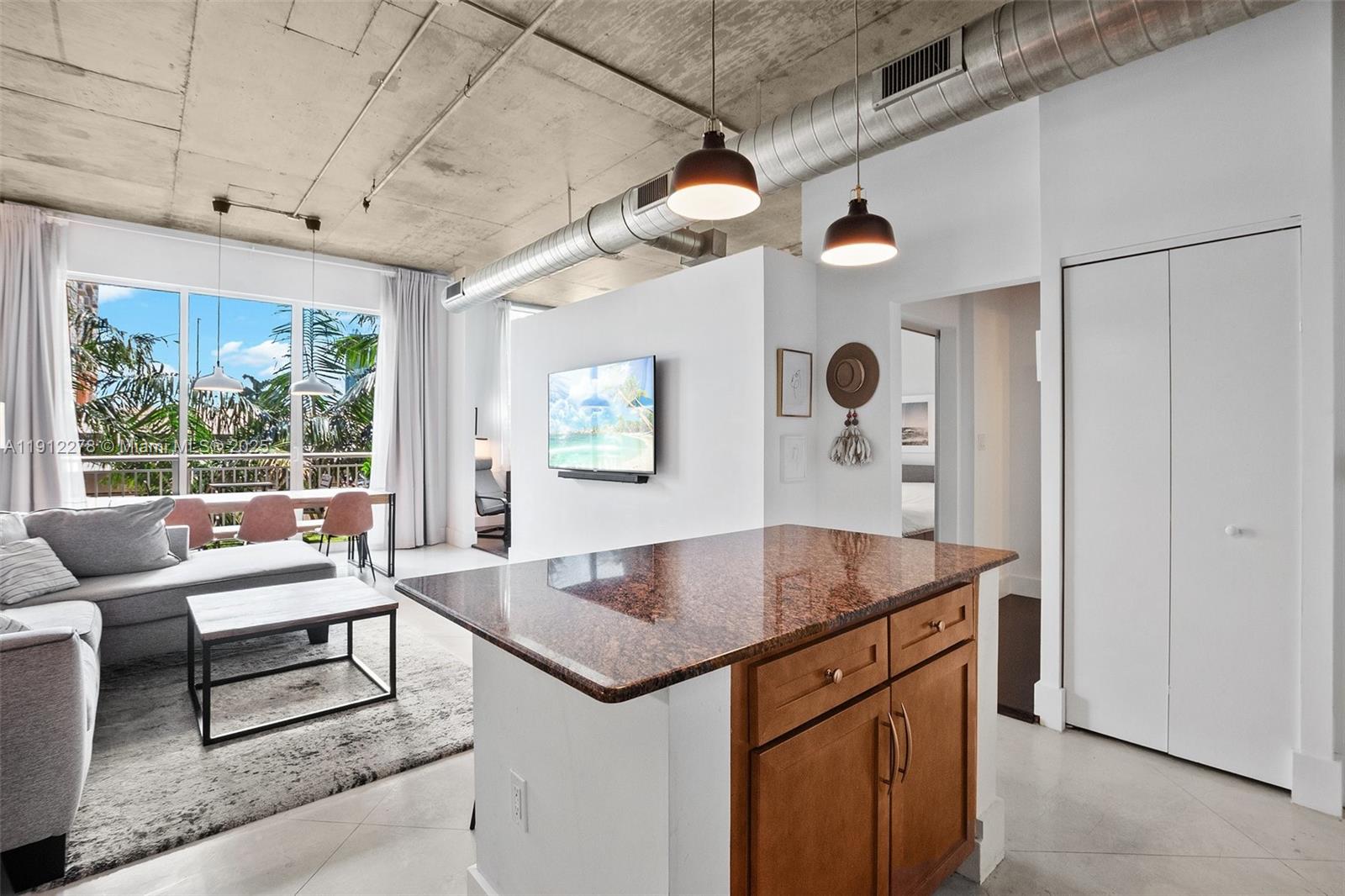 CITE CONDO - Residential Lease