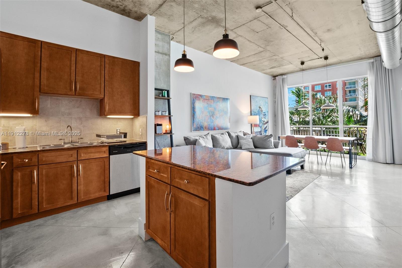 CITE CONDO - Residential Lease