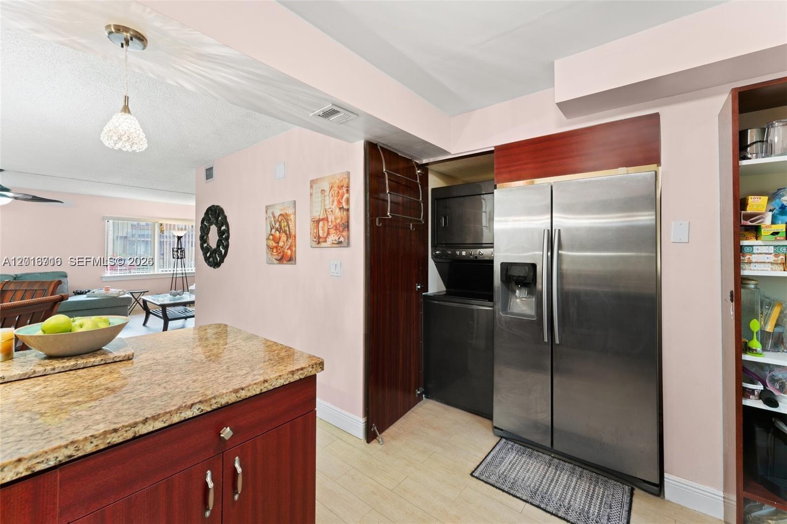 WIMBLEDON AT JACARANDA CO - Residential Lease