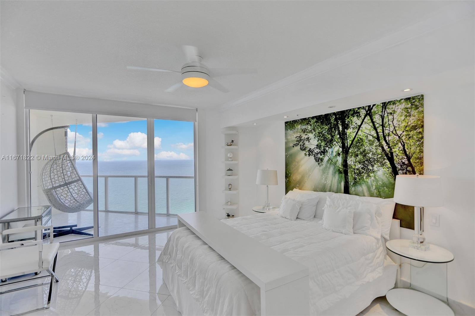 LA PERLA CONDO - Residential Lease