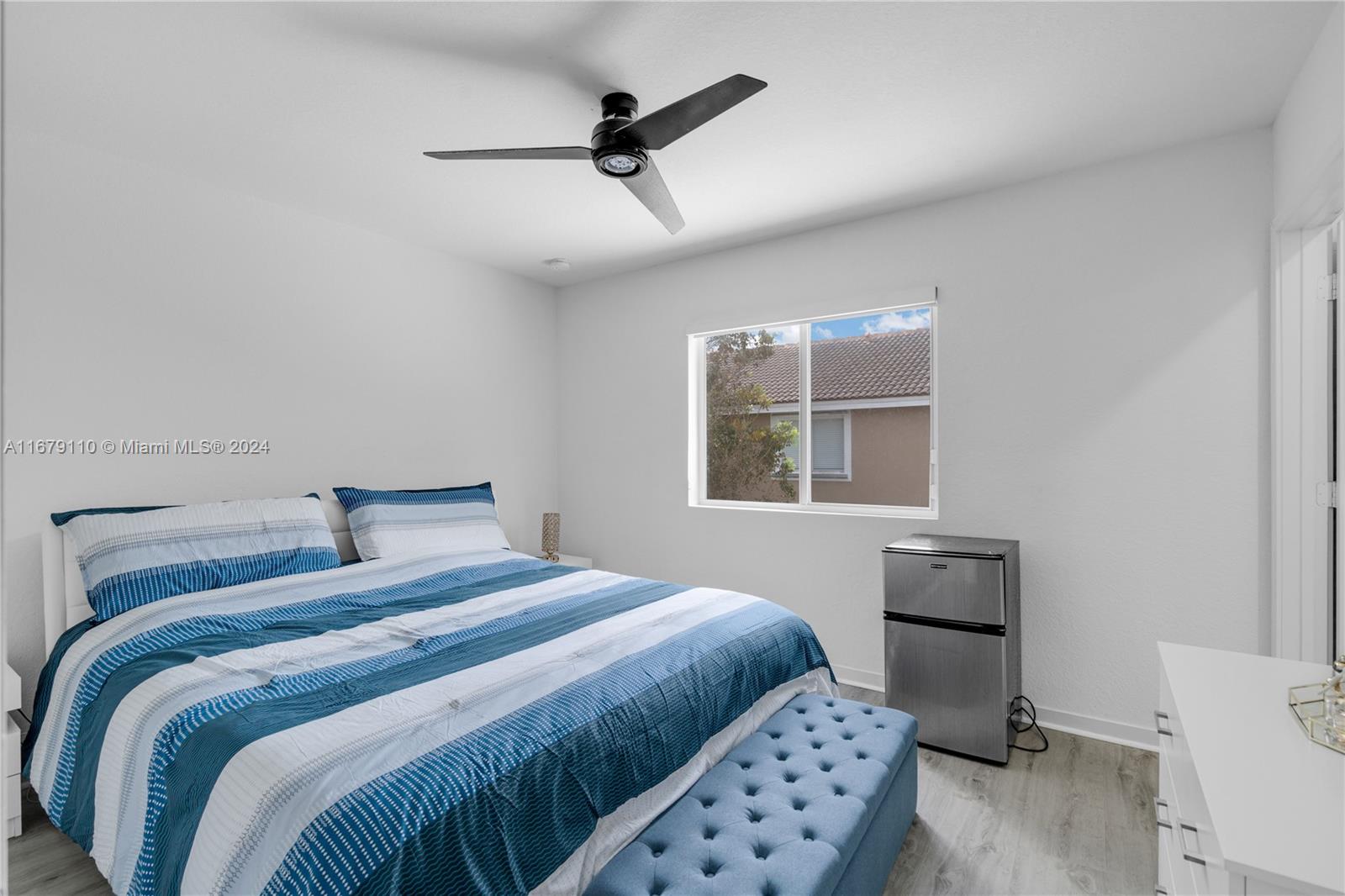 TOWNS AT SEASCAPE - Residential