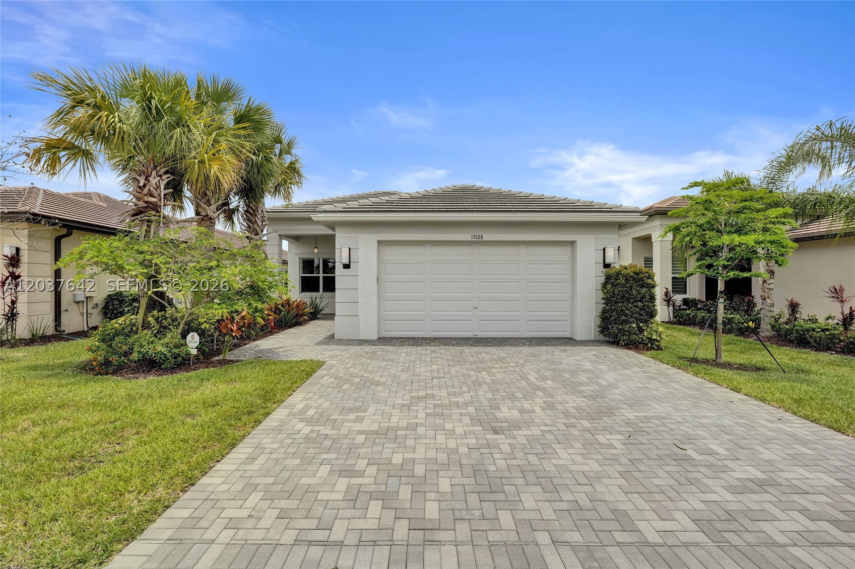13328 SW River Rock Rd
