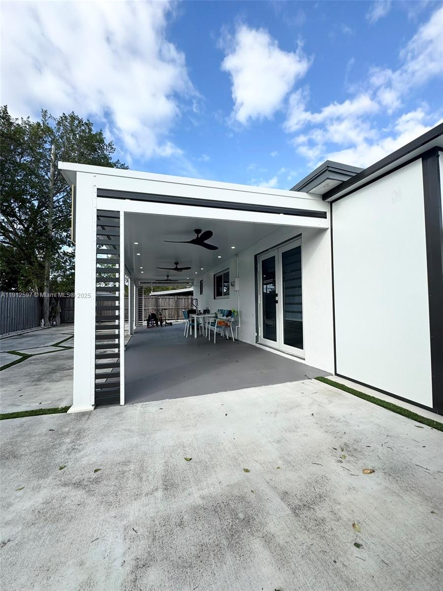 WESTHAVEN HGTS 4TH ADDN - Residential Lease