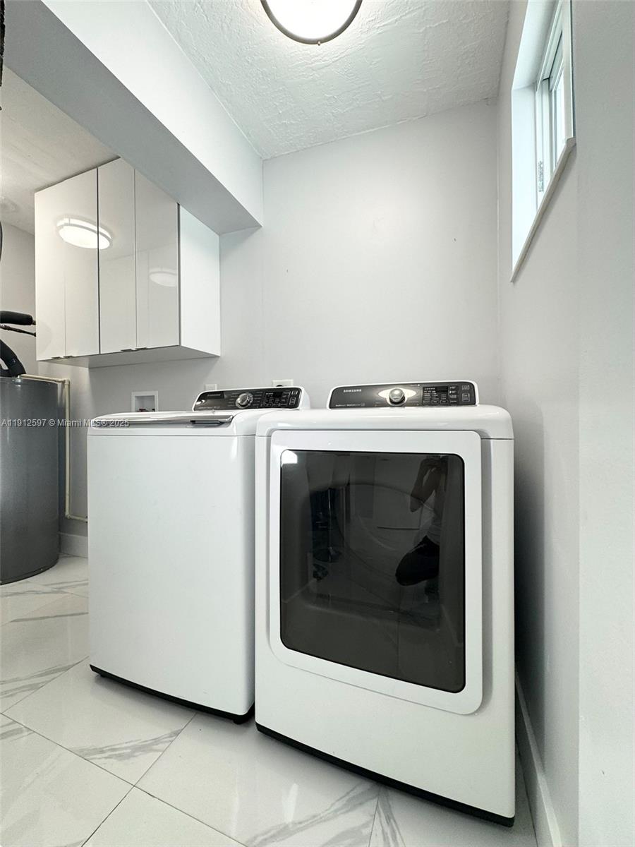 WESTHAVEN HGTS 4TH ADDN - Residential Lease