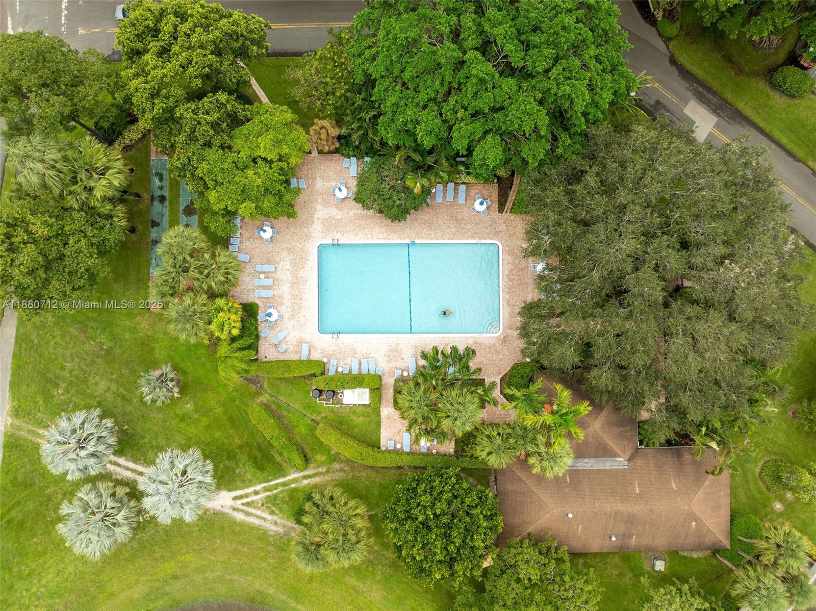 NO 6 PALM-AIRE COUNTRY CL - Residential