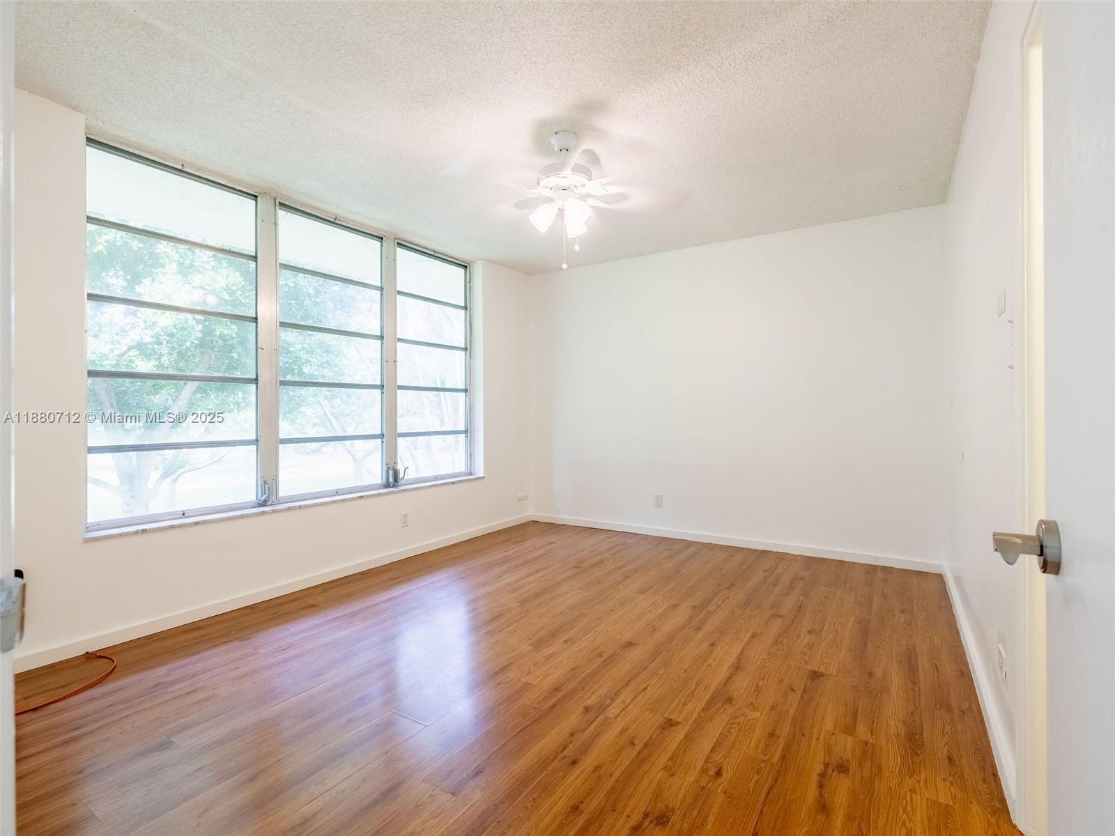 NO 6 PALM-AIRE COUNTRY CL - Residential