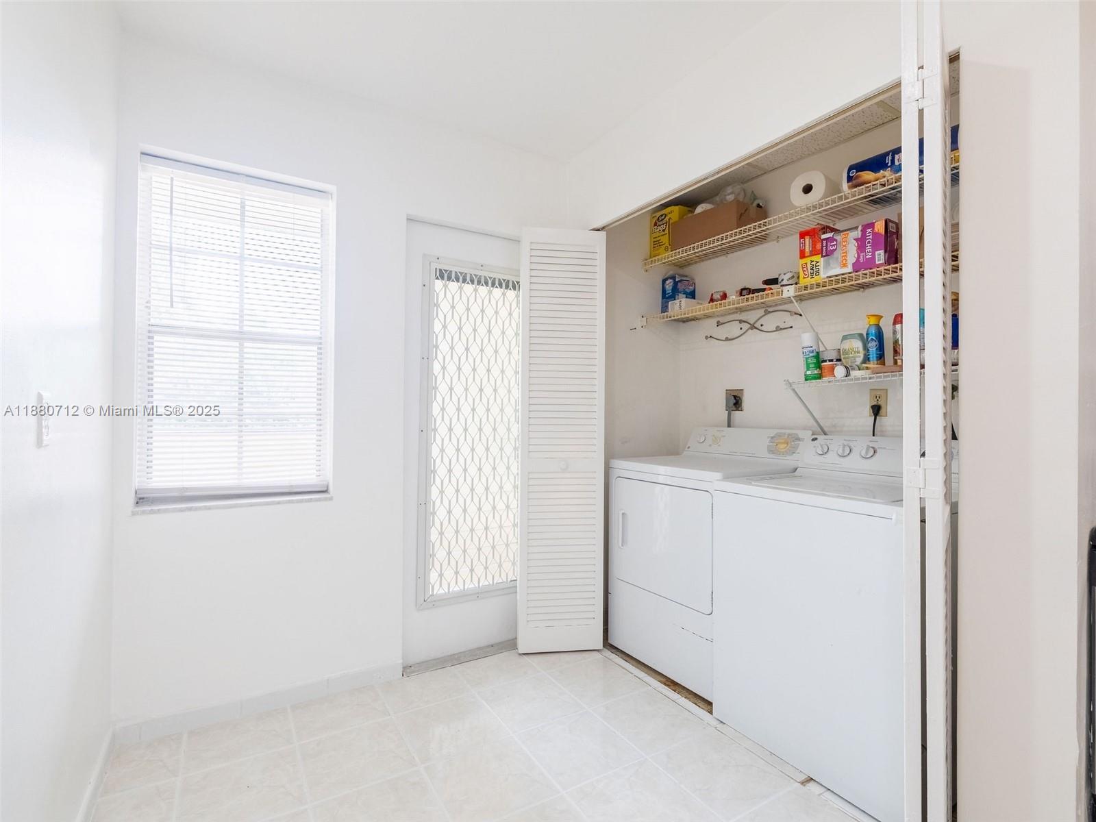 NO 6 PALM-AIRE COUNTRY CL - Residential